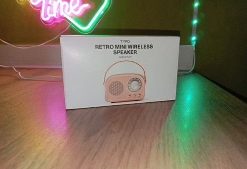 Retro mini wireless speaker - wireless,