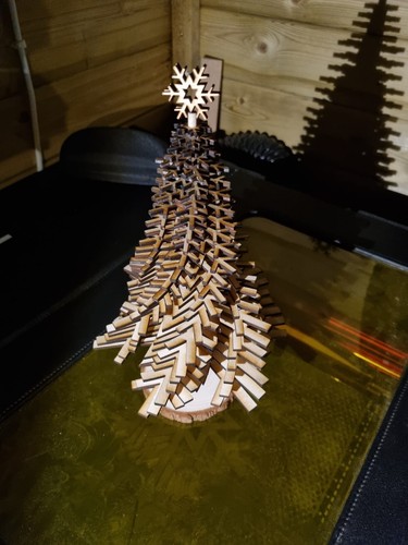 Handmade wooden tree - wooden,