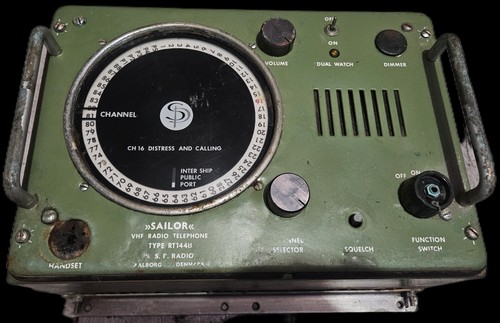 Vhf radio telephone type - vhf,