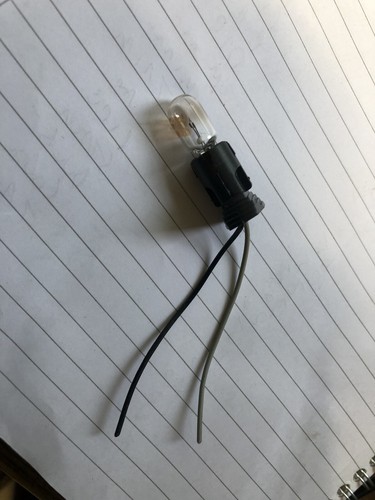 Side light bulb holder - side,