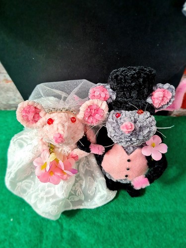 Knitted bride and groom - and, mice