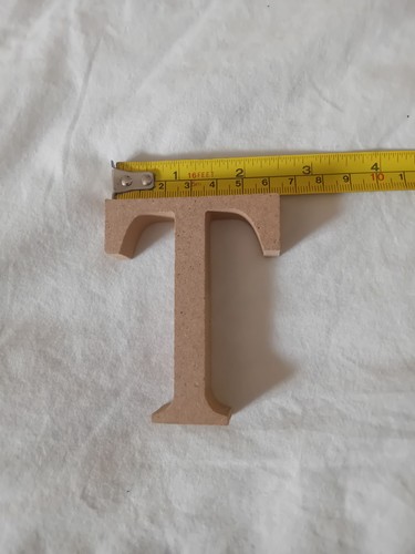 Freestanding wooden letter - wooden, t