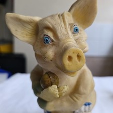 Sporting Pig Resin Figurines Cricketer