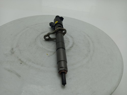 Volvo v40 fuel injector - v40,