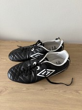 Umbro Speciali Men's Football