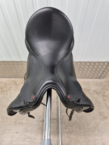 Albion dressage saddle 5 - albion,