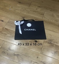 Chanel Magnetic Empty Handbag medium Box 31 x 21 x 12 cm + paper bag
