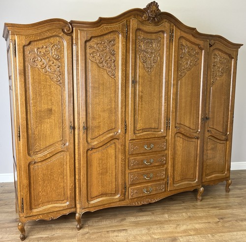 Wardrobe vintage french louis - wardrobe,