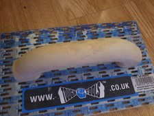 Render Scratcher Spiked Float