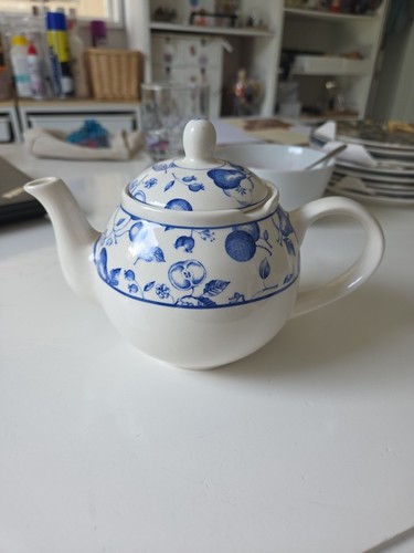 Arthur wood teapot - arthur,