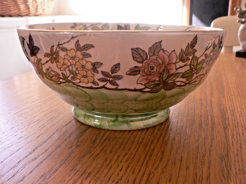 Lovely vintage maling lustre - lovely,