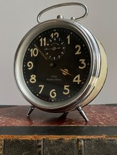 VINTAGE TRADITIONAL CORAL