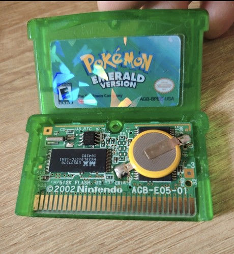 Pokémon emerald version - emerald,