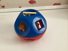 Vintage 1970 Tupperware Toys Shape-O, Complete with 10 shapes 