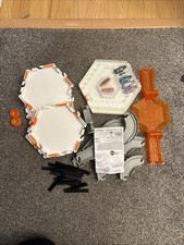 Hexbug Nano Bundle Includes Bugs, Good Condition, Lots of different parts