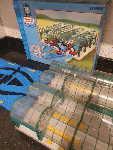 Tomy trackmaster knapford - tomy,