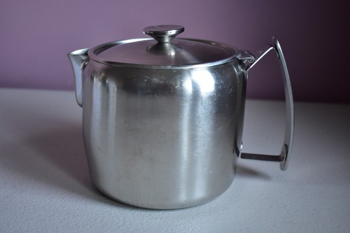 Vintage old hall connaught 5 - old,