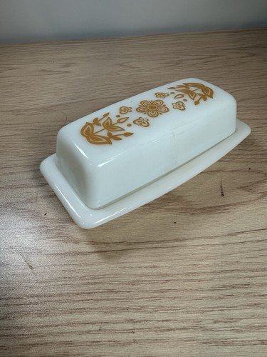 Vintage 1970s pyrex gold - pyrex,