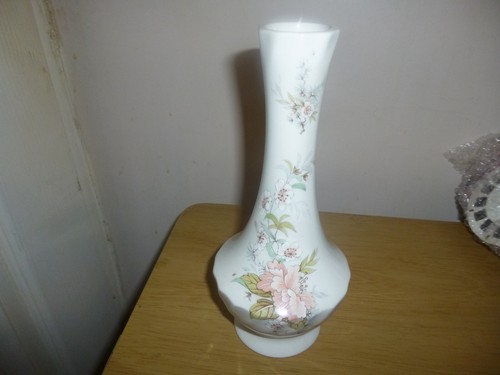 Vintage melba ware vase - vintage,