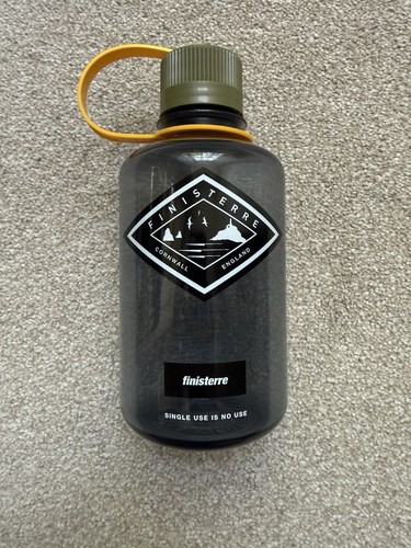 Finisterre water bottle 500ml - water,