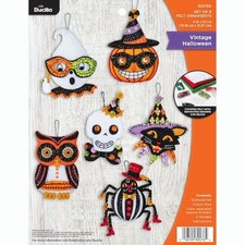 Bucilla Felt Ornaments Applique Kit Set of 6 - Vintage Halloween