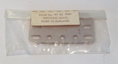 Meccano transparent plate - meccano,