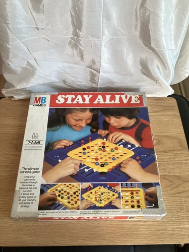 Vintage stay alive board - stay, game