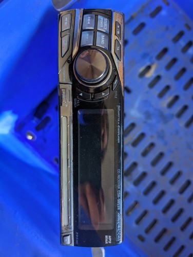 Alpine cda 9853r - cda,