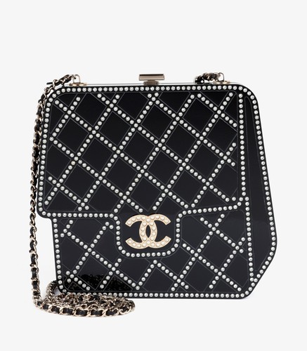 Chanel black quilted - black,