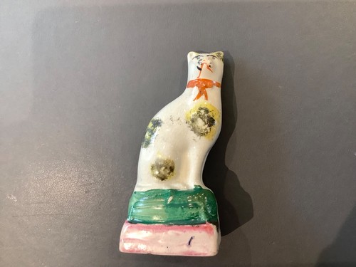 Staffordshire cat circa1875 - staffordshire,