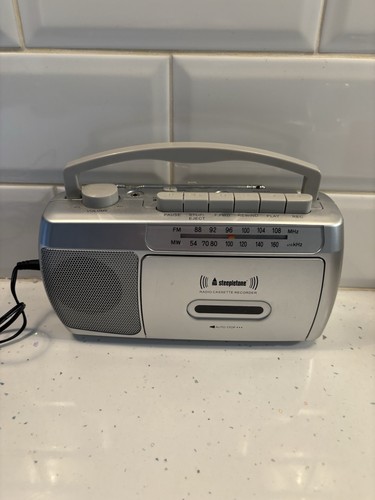 Steepletone radio and casette - steepletone,