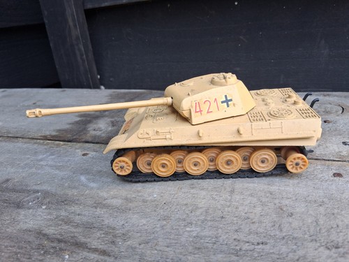 Vintage solido german desert - german,