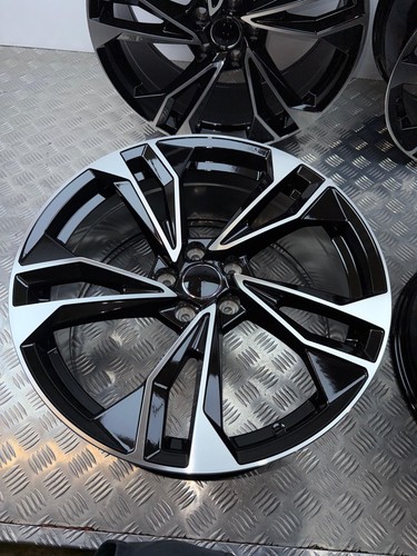 Set audi s5 - 19”,