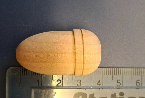 Small wooden wood - acorn, cord