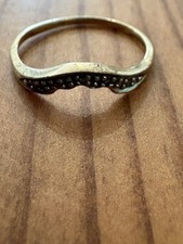 9ct Gold Diamond Ring Curved