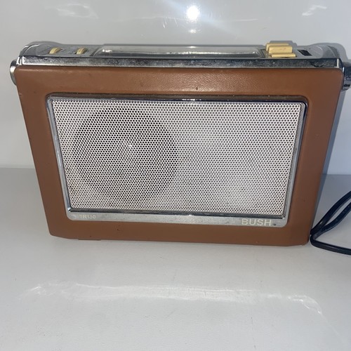 Bush tr130 radio in a - bush, mw