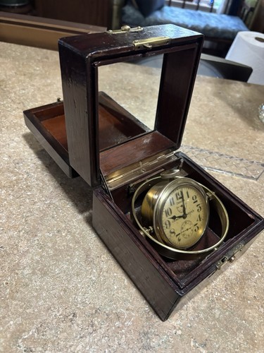 Zenith marine chronometer - zenith,