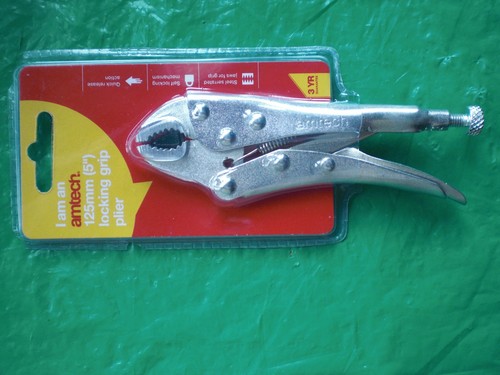 Mole grips locking grip pliers - grips,