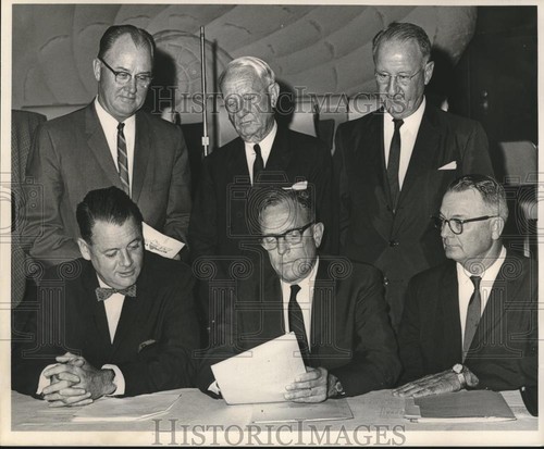Press photo officers - press,