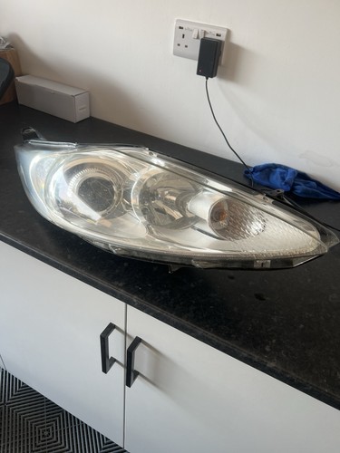 Ford fiesta off side headlight - ford,