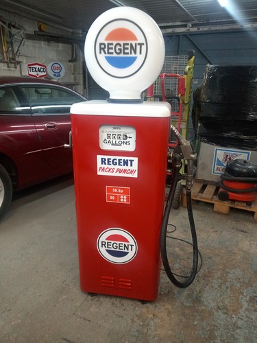Vintage petrol pump tokheim - pump,