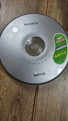 Sony ne005 walkman with - sony, d-ne005