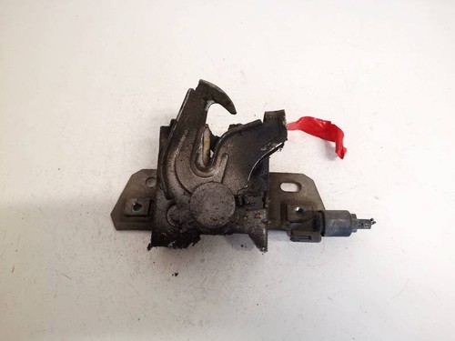 Volvo s40 2005 hood lock - volvo,