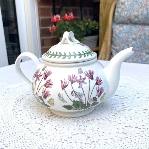 Chipped portmeirion cyclamen - chipped,