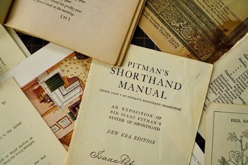 100 vintage papers junk - 100+,