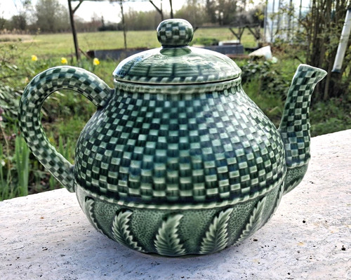 Vintage teapot bordallo - teapot,