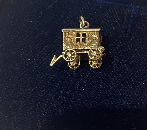 9ct gold caravan charm with - caravan,