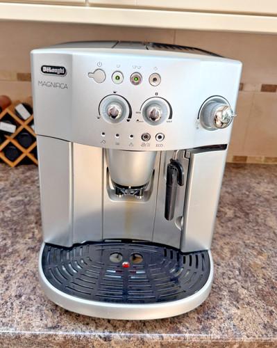 Longhi magnifica esam4200 s - magnifica, esam4200.s