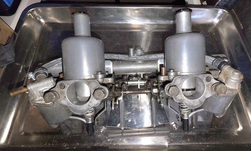 Twin hs2 carbs - su,