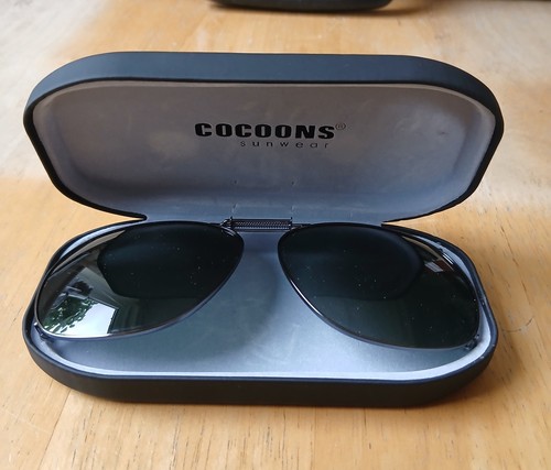 Cocoon polaroid clip - clip, over